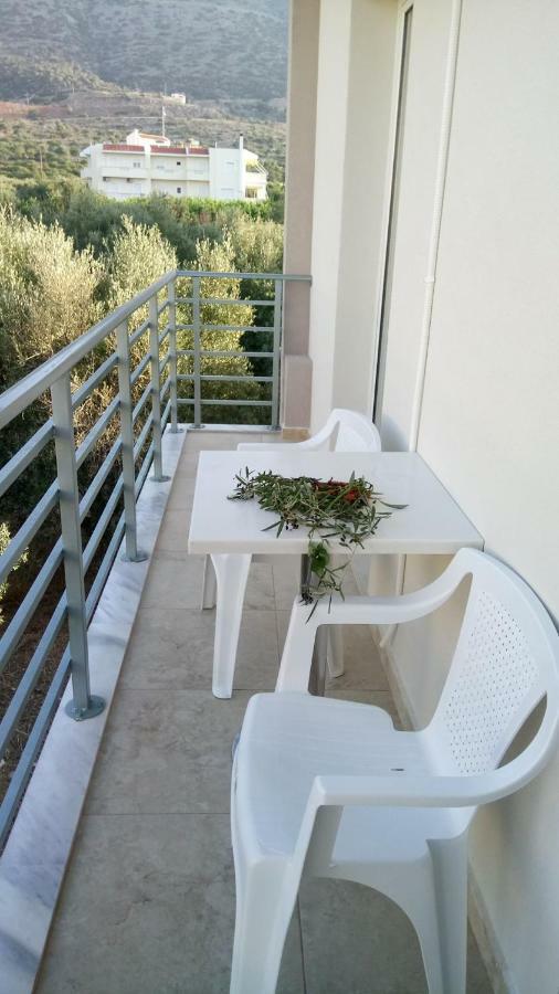 Laskas Apartment Σταλίδα Εξωτερικό φωτογραφία
